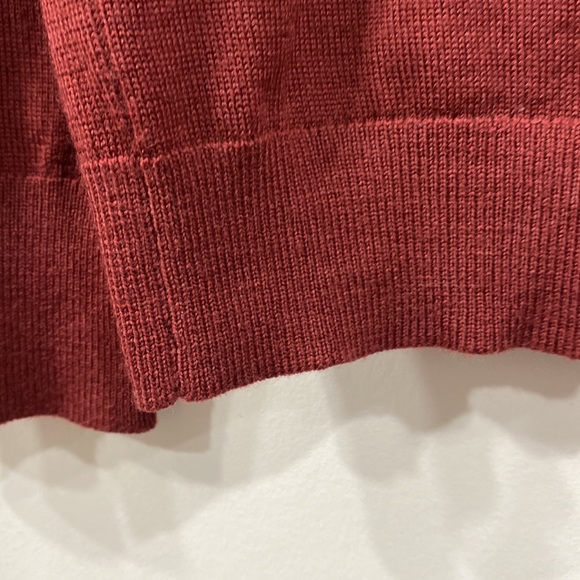 J. Crew V-Neck Merino Wool Sweater Pullover Mid Brown size M - Picture 4 of 9